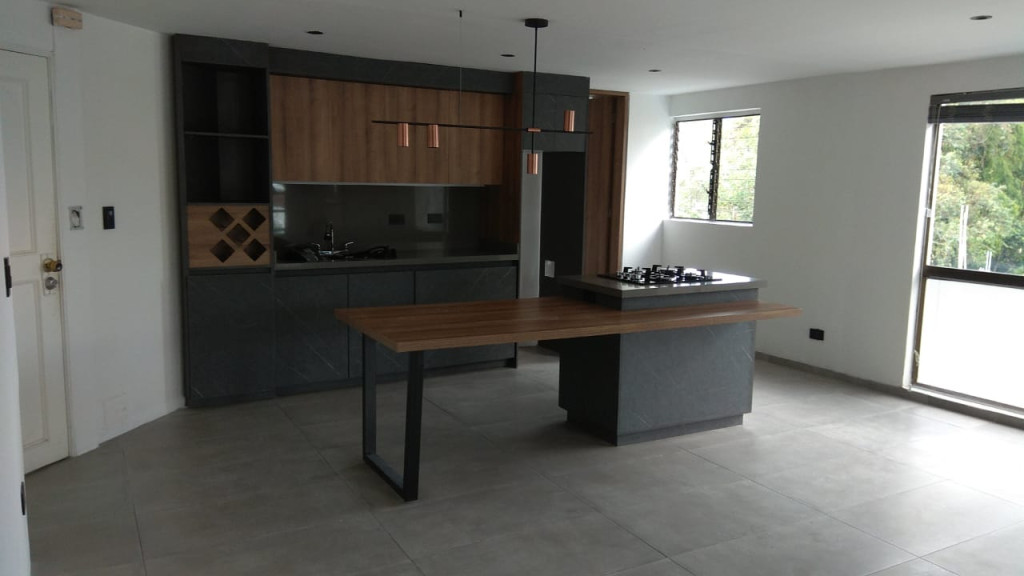 APARTAMENTO en venta en Pereira, Alamos, 100 m²