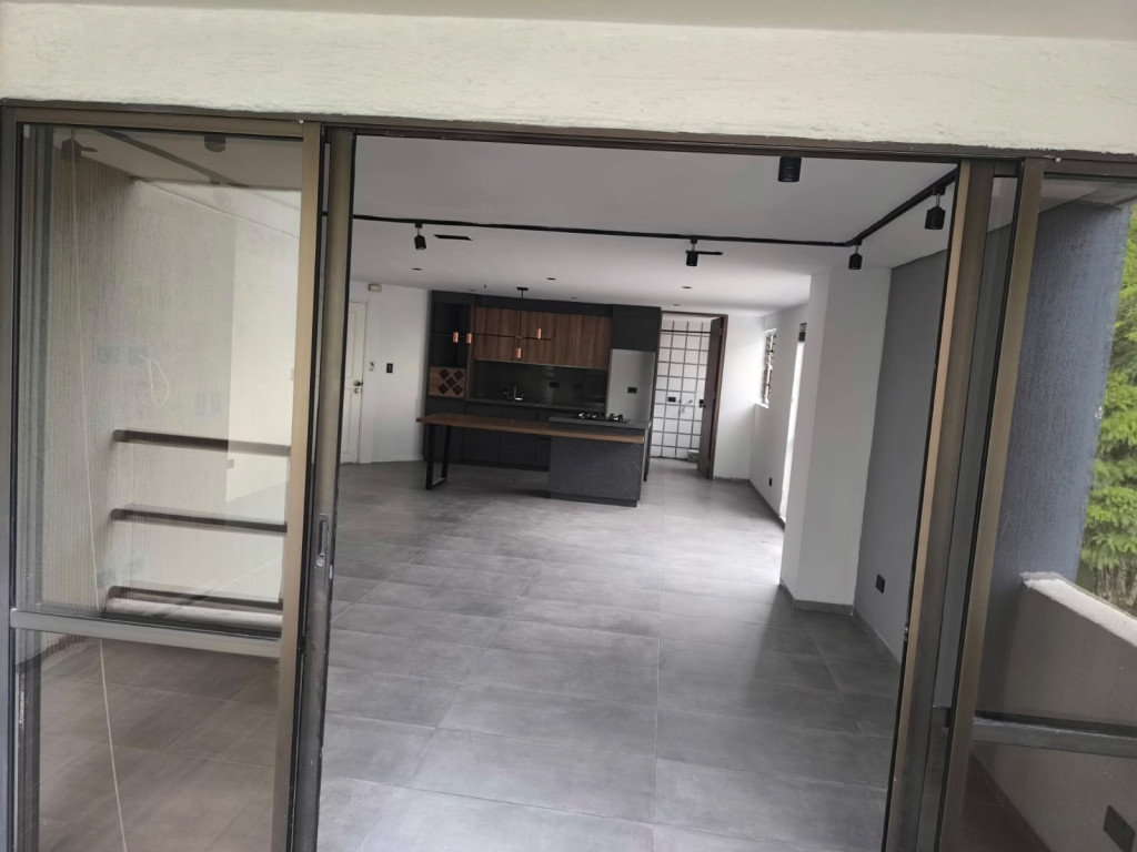 APARTAMENTO en venta en Pereira, Alamos, 100 m²