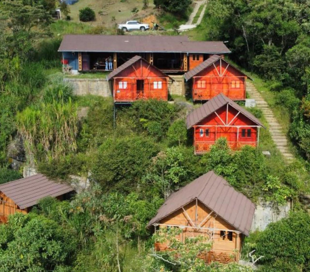 CABINAS (CASA RECREO) en venta en Copacabana, Vereda Alto De la Virgen Copacabana- Guarne, 565 m²
