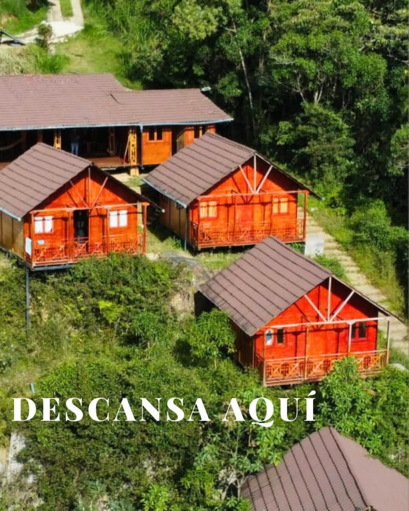 CABINAS (CASA RECREO) en venta en Copacabana, Vereda Alto De la Virgen Copacabana- Guarne, 565 m²