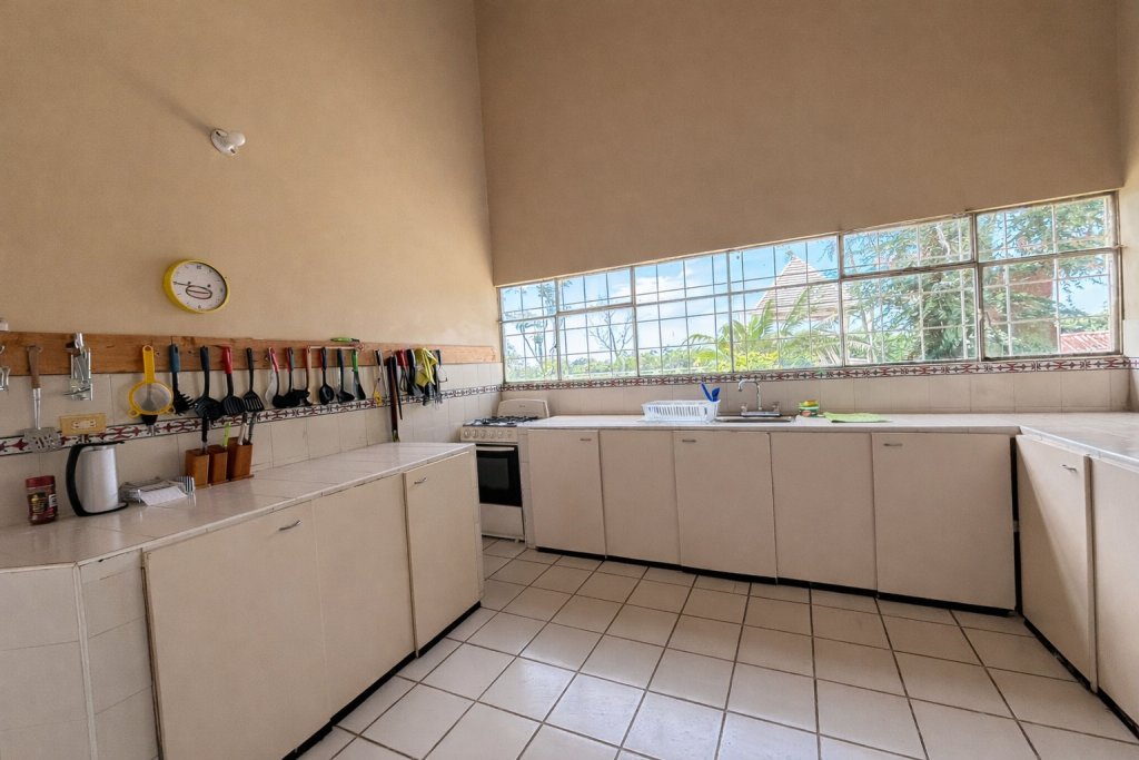 FINCA en venta en Restrepo, Km 3.5 vía vereda Brisas de Upin, 188300 m²