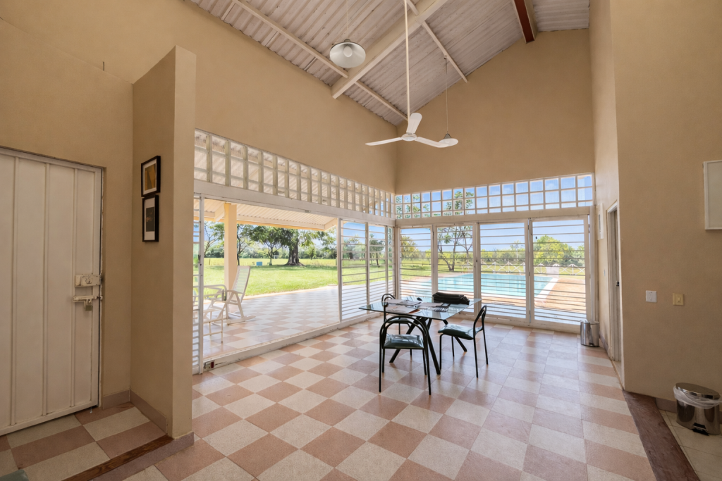 FINCA en venta en Restrepo, Km 3.5 vía vereda Brisas de Upin, 188300 m²