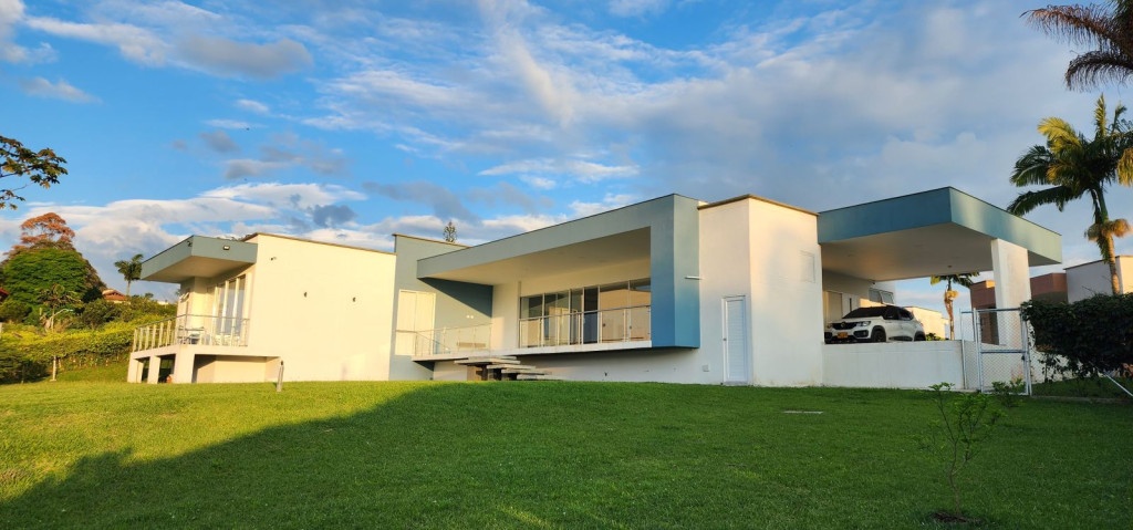 CASA CAMPESTRE en Pereira 