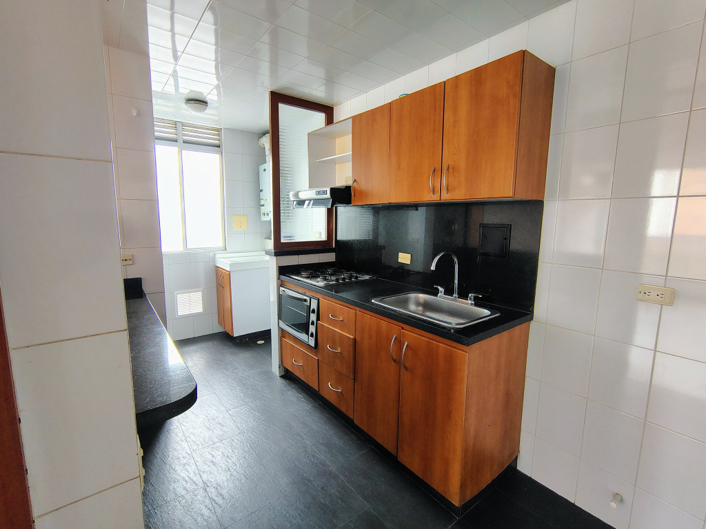 APARTAMENTO en venta en Bogotá, Dirección no disponible, 77 m²