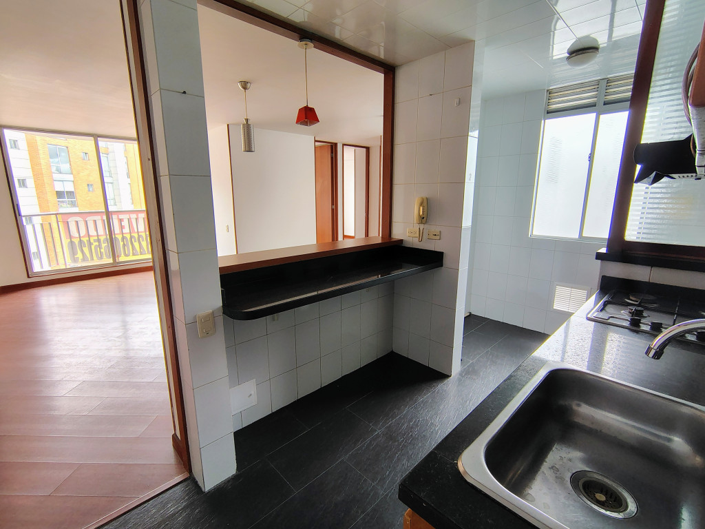 APARTAMENTO en venta en Bogotá, Dirección no disponible, 77 m²