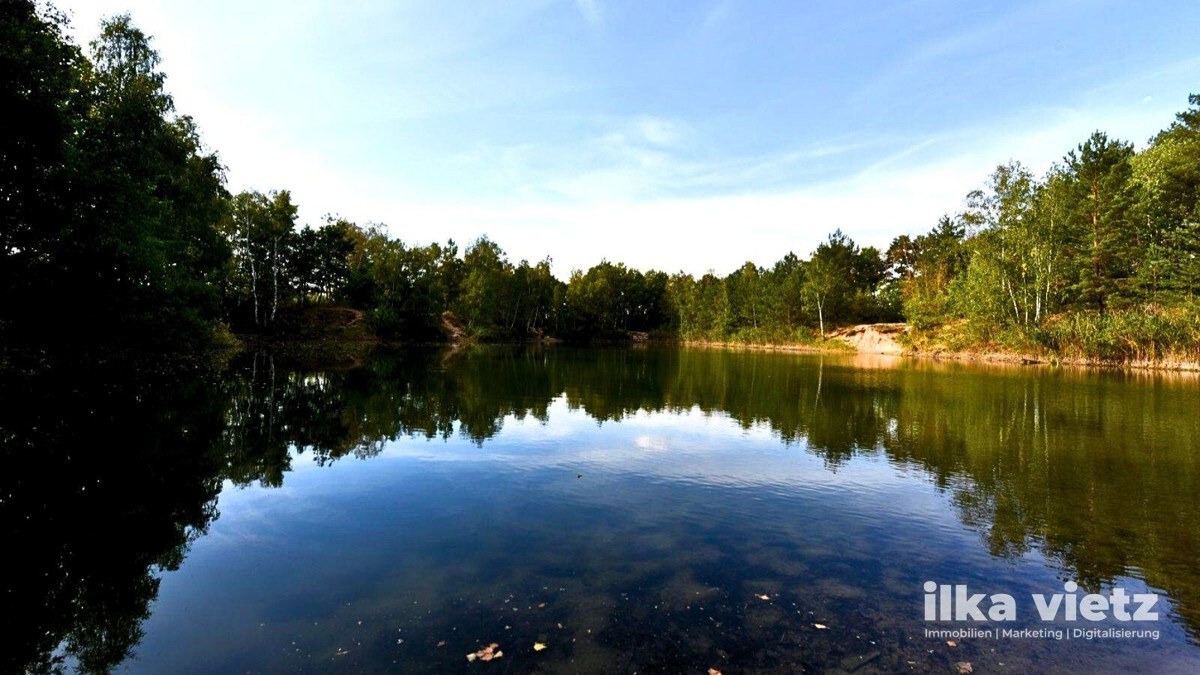 Attraktives Entwicklungsareal mit See in Luckenwalde (45 km südwestlich von Berlin)