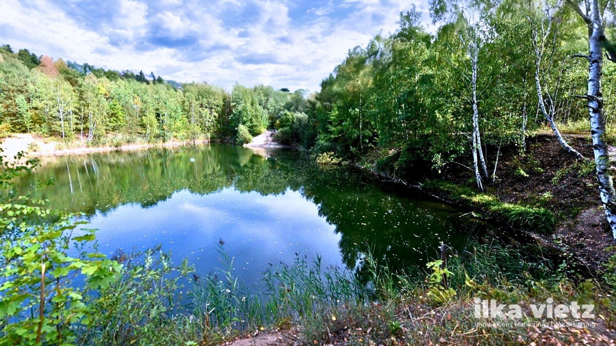 Attraktives Entwicklungsareal mit See in Luckenwalde (45 km südwestlich von Berlin)