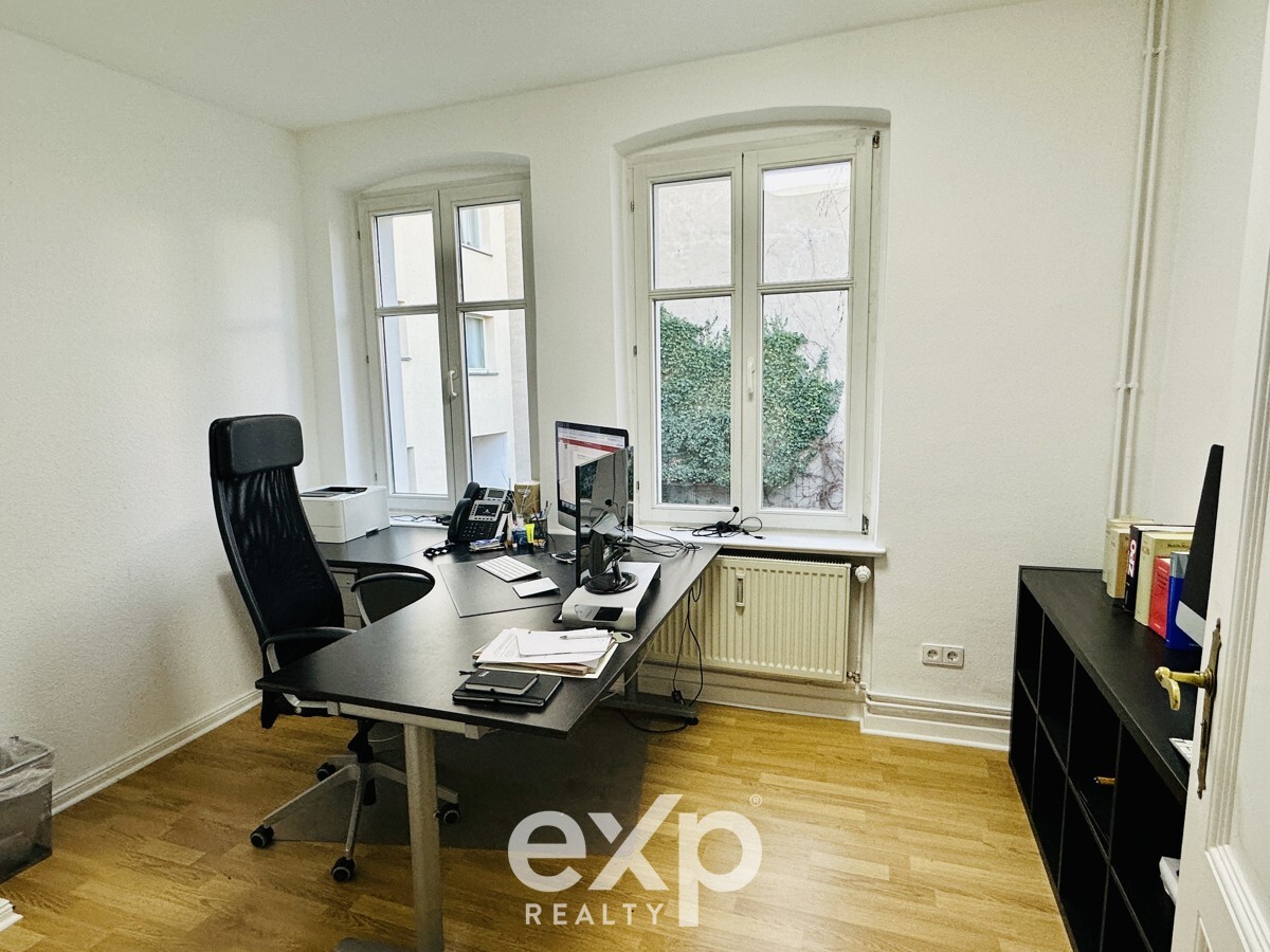 Green City Oasis for Creative Work in Prime Steglitz Location 4