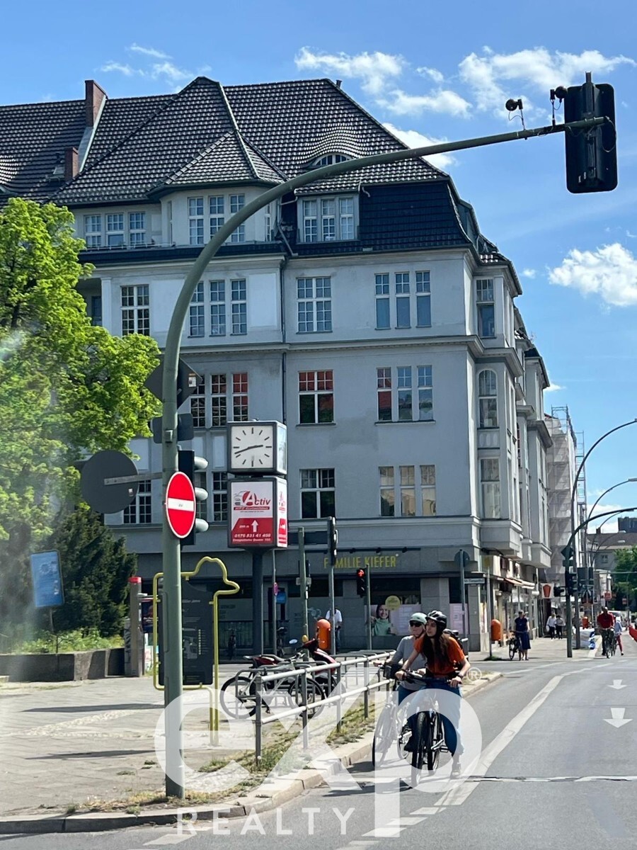 Wohn- und Geschäftshaus zu verkaufen in Berlin, Tempelhofer Damm 147, 12099 Berlin, 1922 m²