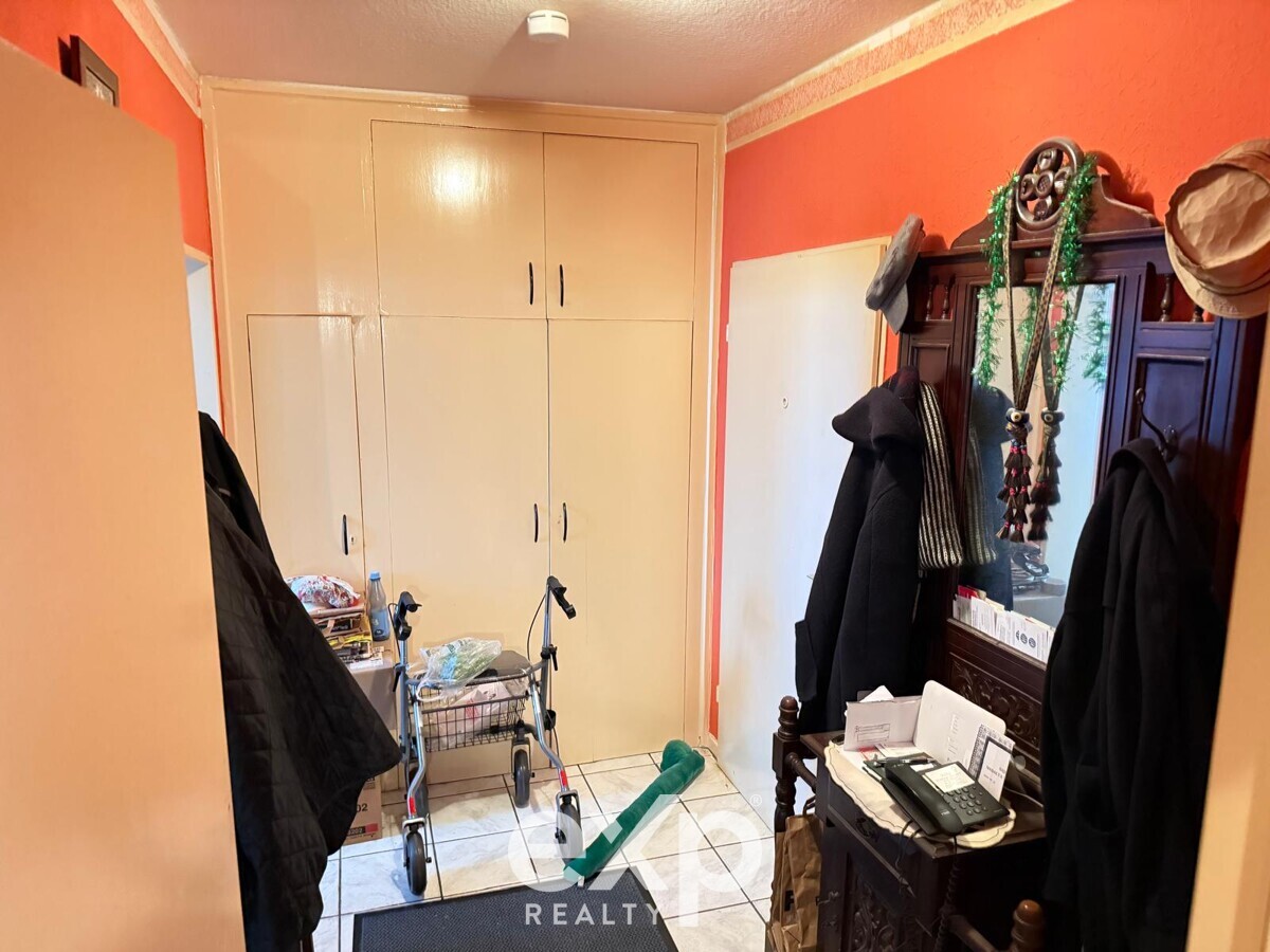 Hausgeld 602€, 3 Zimmer Wohnung im 9. OG mit Blick ins Grüne - Hainholz