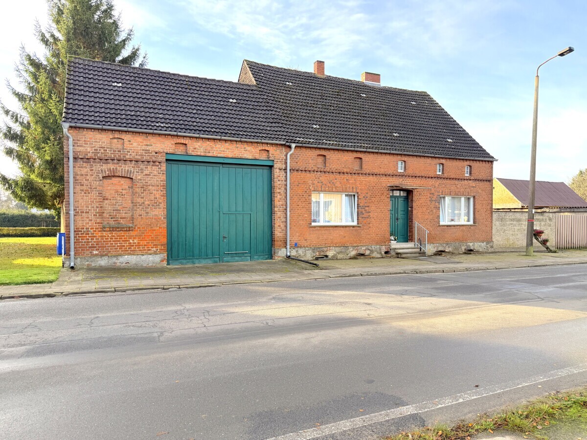 Historisches Wohnhaus mit großem Grundstück, Scheune, in idyllischer Lage von Oehna