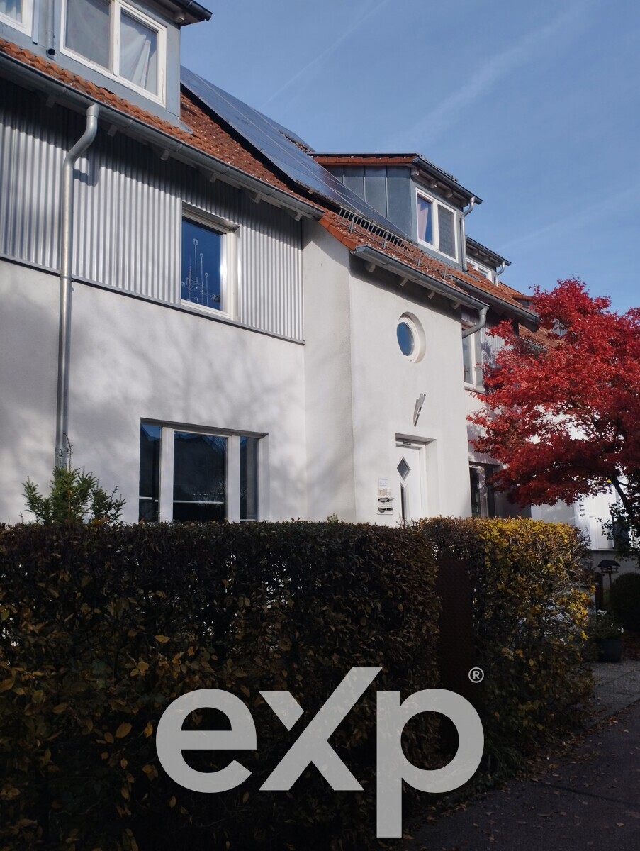 Attractive INVESTMENT PROPERTY - Two-Family Terraced House FOR SALE with USUFRUCT