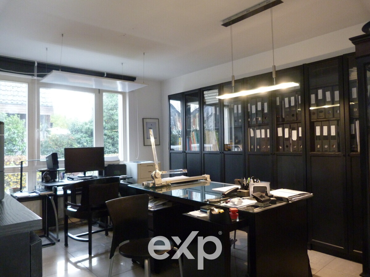 Attractive INVESTMENT PROPERTY - Two-Family Terraced House FOR SALE with USUFRUCT 5