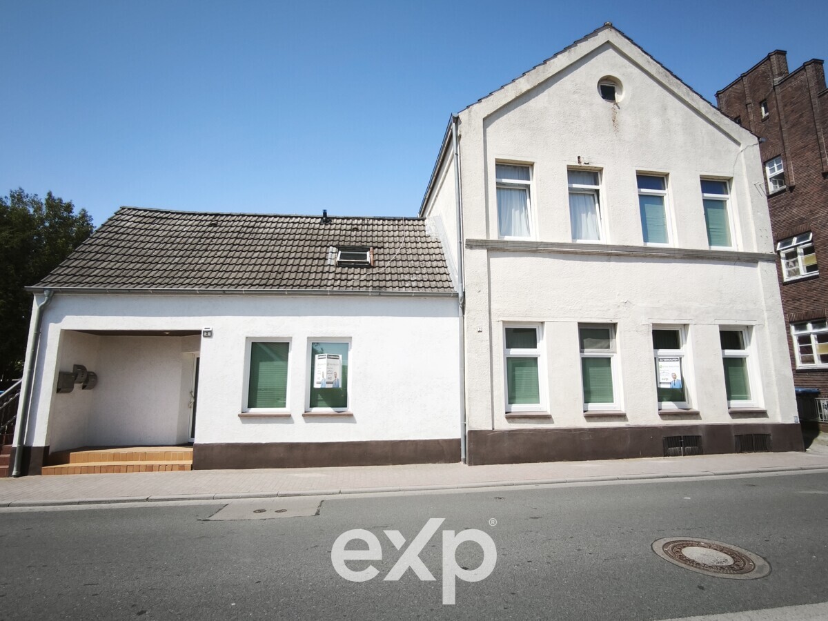 Kapitalanleger aufgepasst! Mehrfamilienhaus im Zentrum von Weener - 20 Zimmer