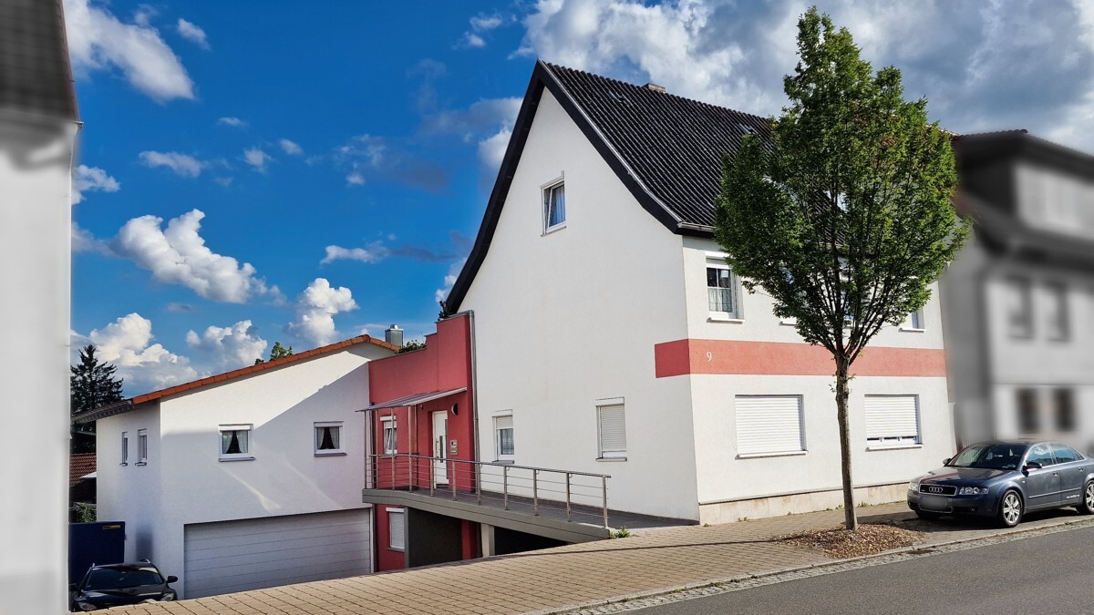 House + Barrier-free Apartment + Double Garage + Garden - Private Sale - NO Broker Fee