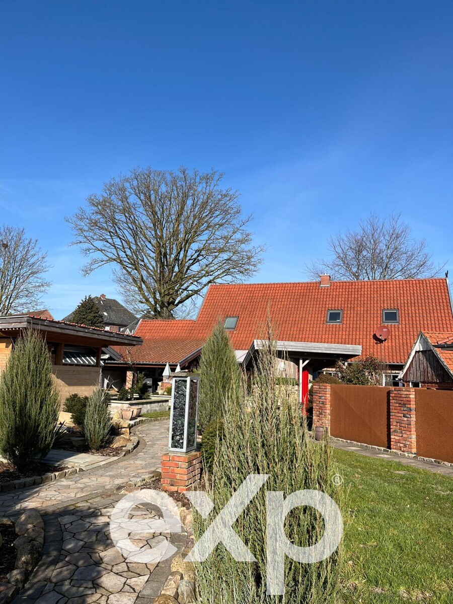 Exklusives Anwesen: 2 Wohnhäusern, großem Grundstück und vielfältigem Ausbaupotenzial in Badbergen