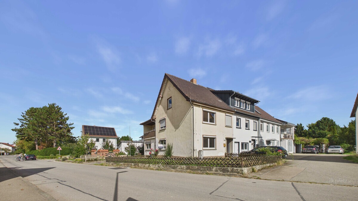 reihenend zu verkaufen in Biberach an der Riß / Mettenberg, Höfener Straße 16, 88400 Biberach an der Riß / Mettenberg, 138 m²