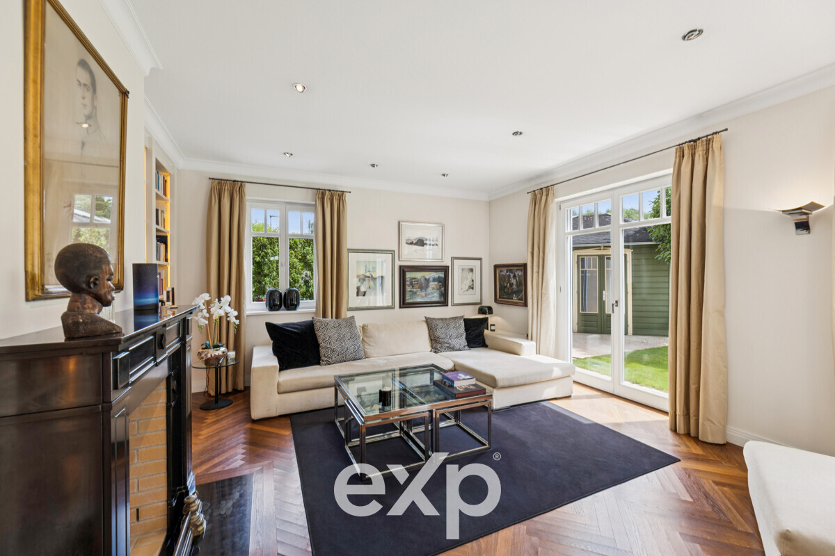 Luxury City Villa in Nuremberg - INVESTMENT PROPERTY 3