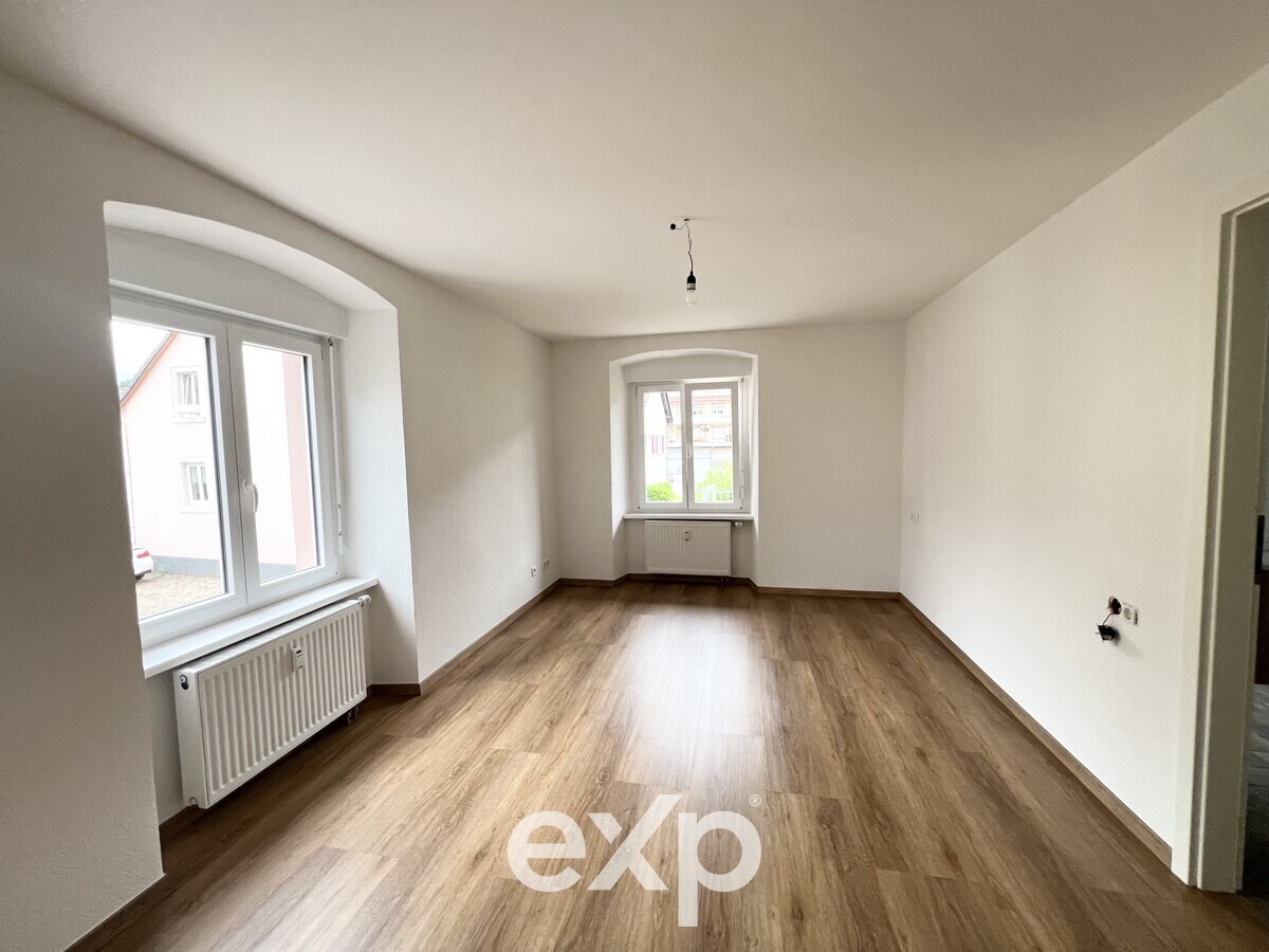 Grundsaniertes Mehrgenartionenhaus teilbar mit Einliegerwohnung !