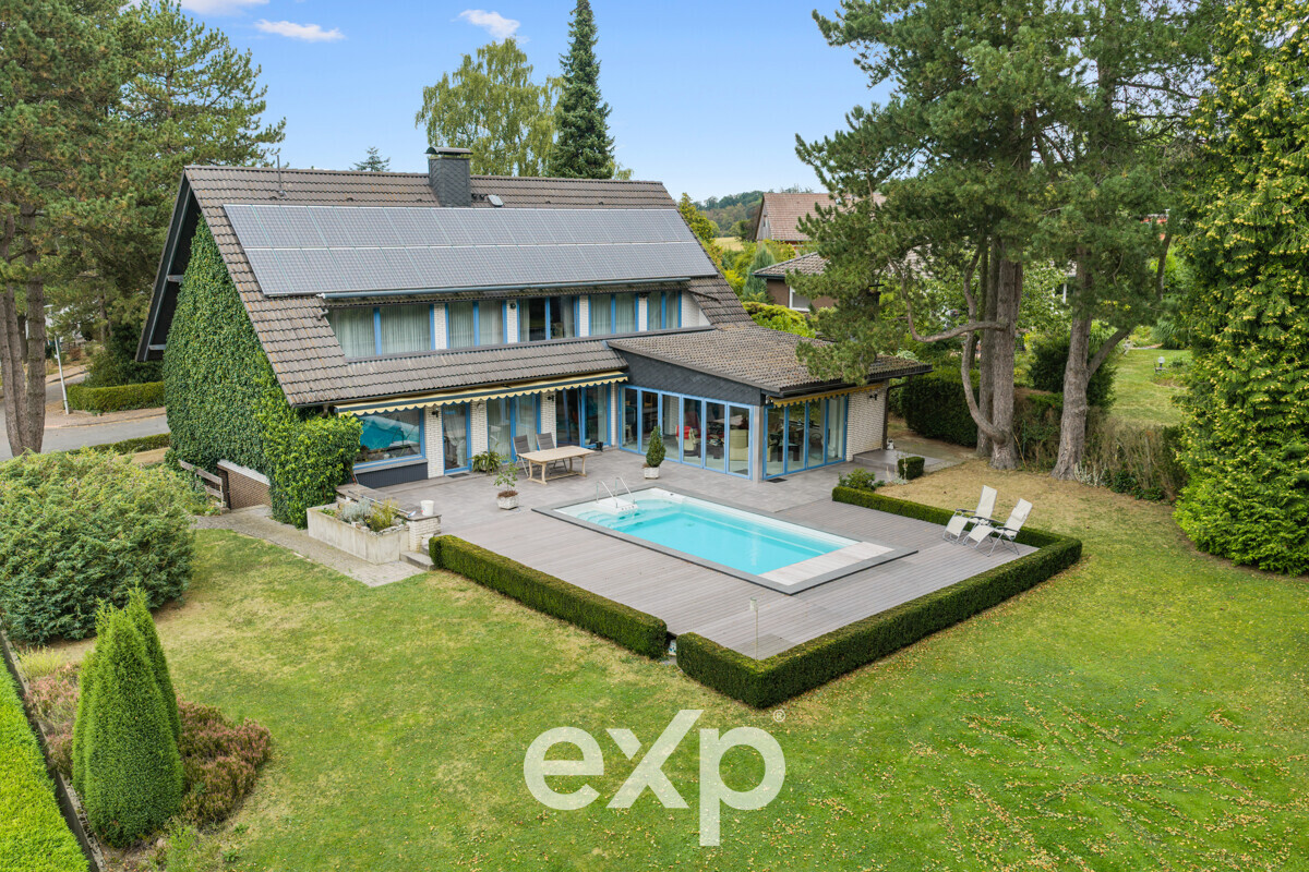 Zwei Wohnungen, ein Pool, viele Möglichkeiten – Haus mit optionaler Rückmietung