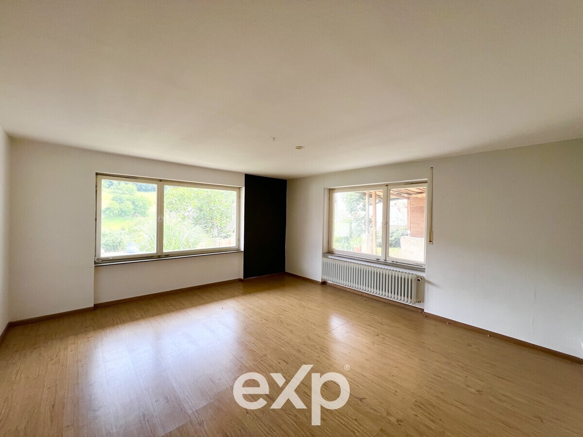 Zweifamielinhaus im Grünen mit Einligerwohnung
