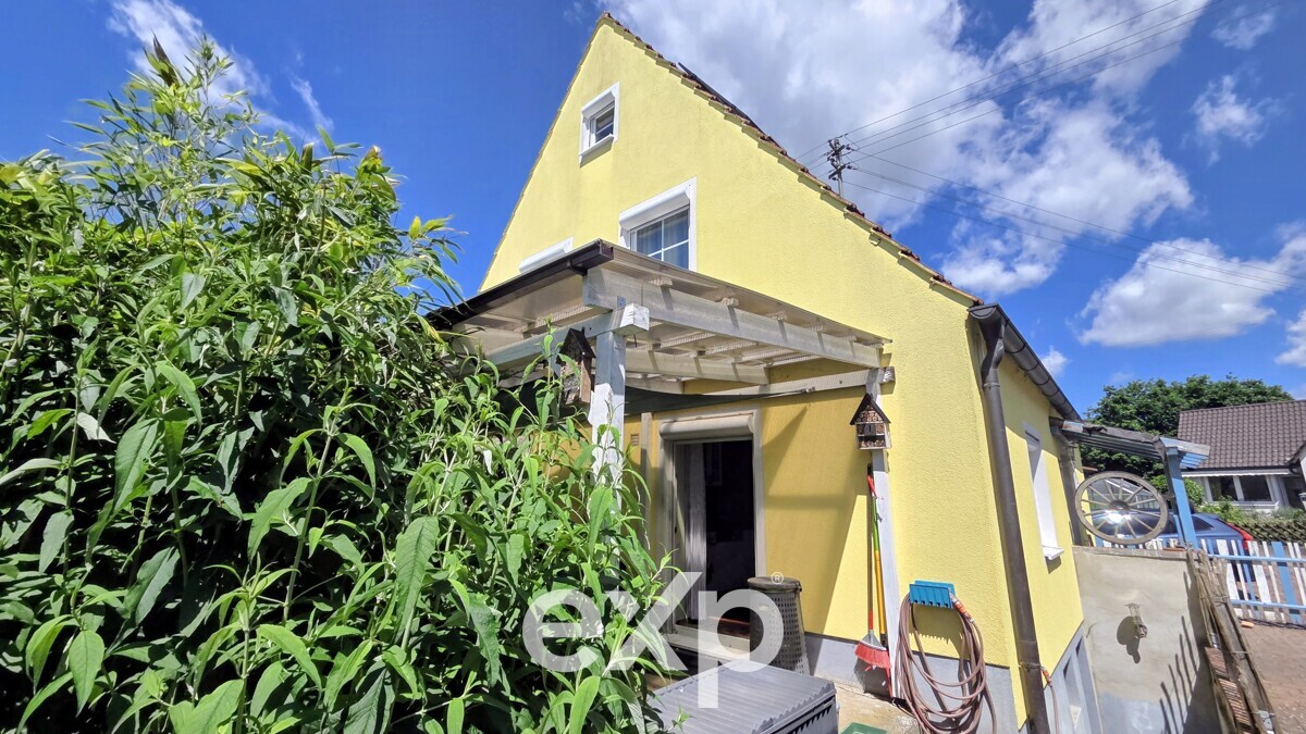 Haus mit Garten, Doppelgarage, PV-Anlage - kurzfristig beziehbar