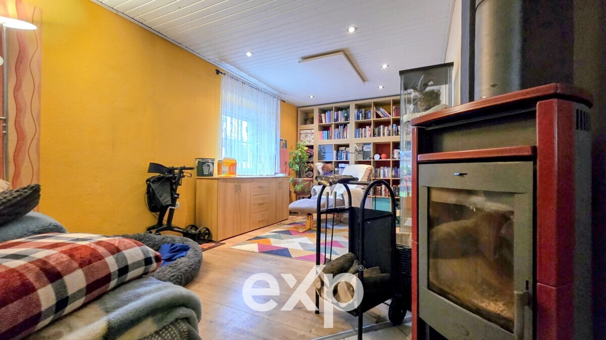 Haus mit Garten, Doppelgarage, PV-Anlage - kurzfristig beziehbar