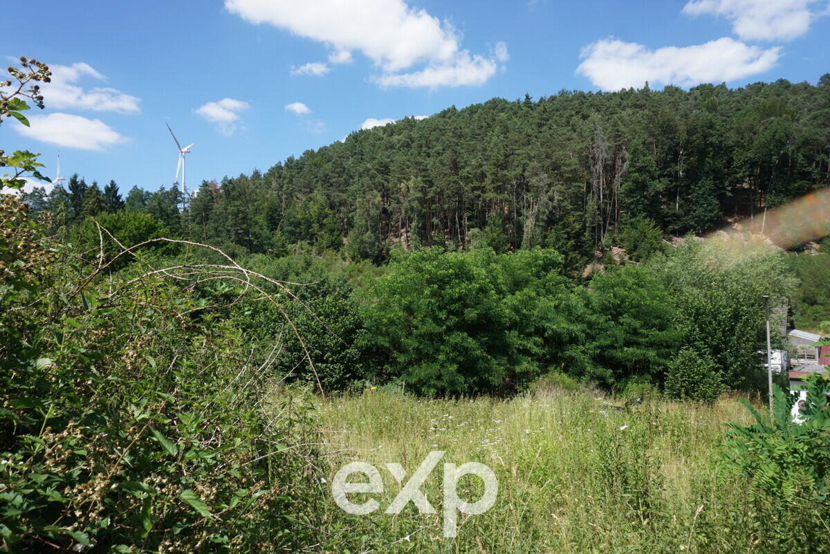 Still dreaming of building permits in the forest, or already planning? 4,000 m² B-plan area. 2