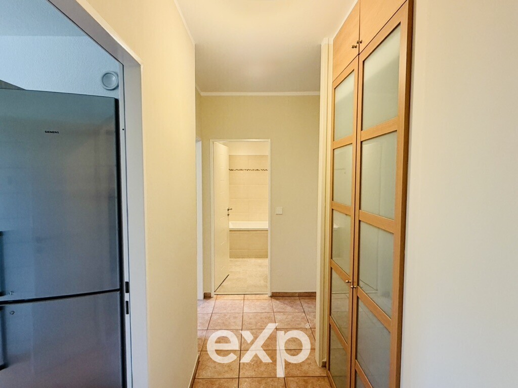 *RESERVED* Stylish & Ready to Move In - 2 Bedrooms, Bathroom, Fitted Kitchen, Balcony, Parking Space 3