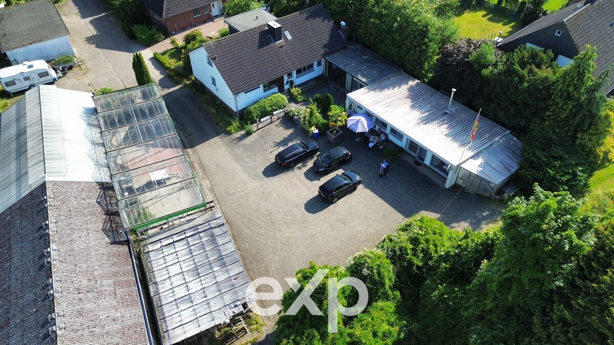 Einfamilienhaus zu verkaufen in Bad Rehburg, Tiefenriede 11, 31547 Bad Rehburg, 290 m²