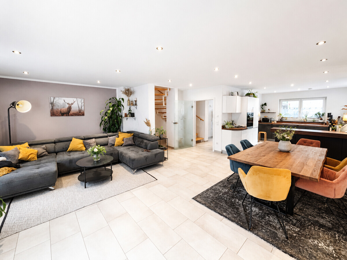 Doppelhaushälfte zu verkaufen in Schwabmünchen, Augsburger Straße 32b, 86830 Schwabmünchen, 176 m²
