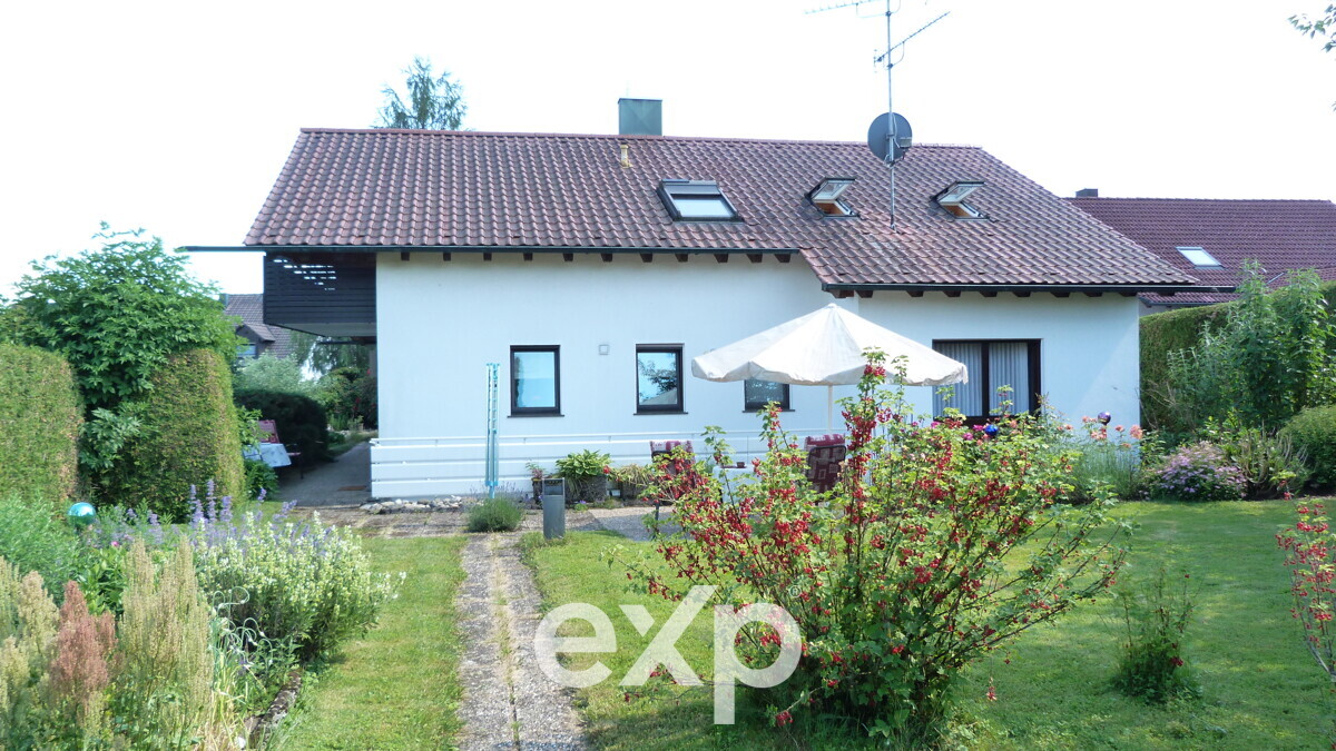 Einfamilienhaus zu verkaufen in Wüstenrot, Rosenstraße 25, 71543 Wüstenrot, 156 m²