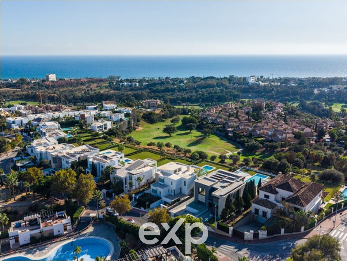 Exklusives Wohnen in Marbella, zwischen Golf, Meer und mediterranem Lebensgefühl