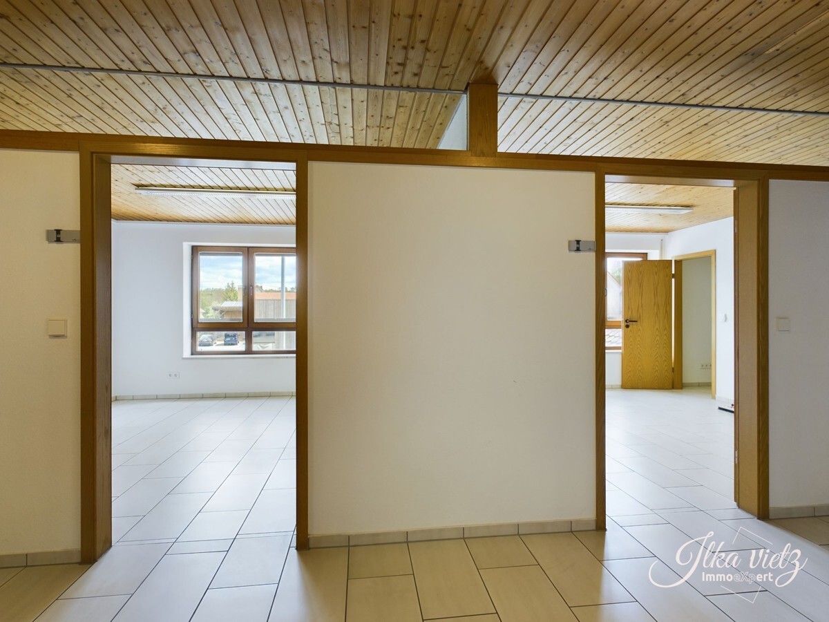 Etage zu mieten in Ummendorf, Riedweg 2, 88444 Ummendorf, 120 m²