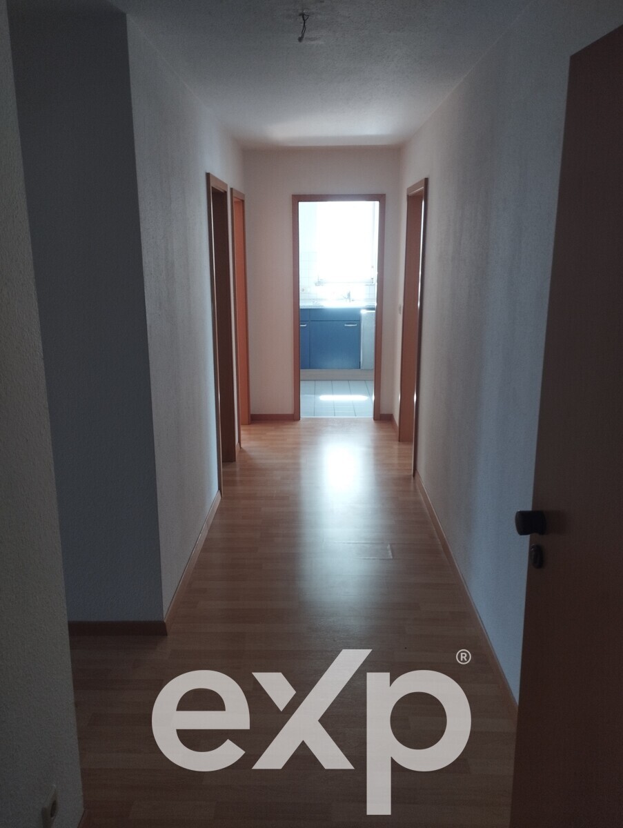 TBB-Kirschengarten; schöne, gepflegte 3-Zi-Whg., EG, Balkon, EBK, 72m², frei ab Sept.26