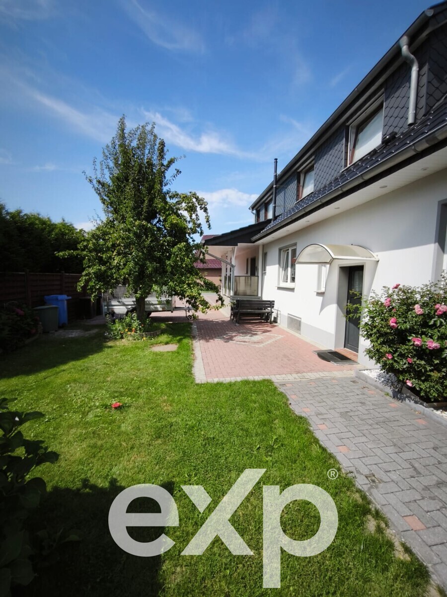Mehrfamilienhaus zu verkaufen in Schiffdorf / Spaden, Am Kluswall 5a, 27619 Schiffdorf / Spaden, 373 m²