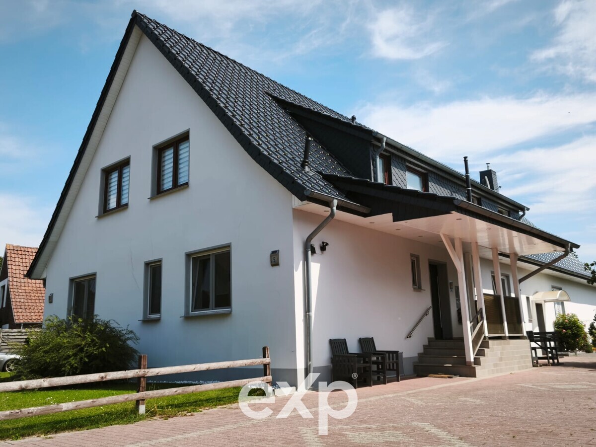 Mehrfamilienhaus zu verkaufen in Schiffdorf / Spaden, Am Kluswall 5a, 27619 Schiffdorf / Spaden, 373 m²