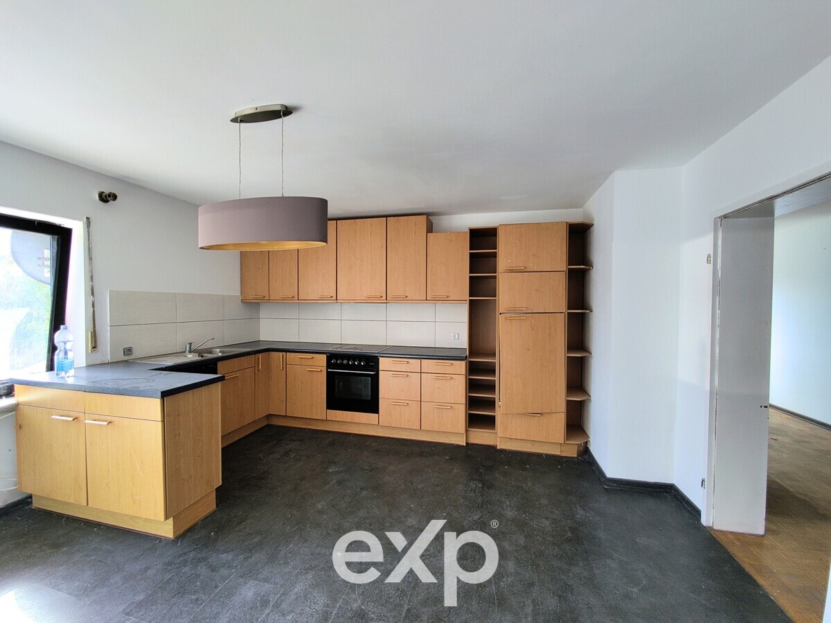 mehrfamilienhaus for sale in Lambsborn, Hauptstraße 24, 66894 Lambsborn, 600 m²