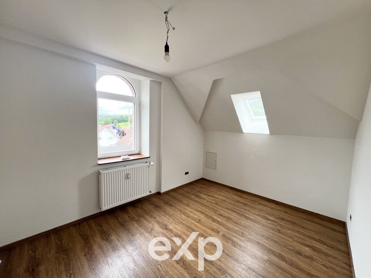 top floor for sale in Schopfheim / Eichen, Alte Wehrer Strasse, 79650 Schopfheim / Eichen