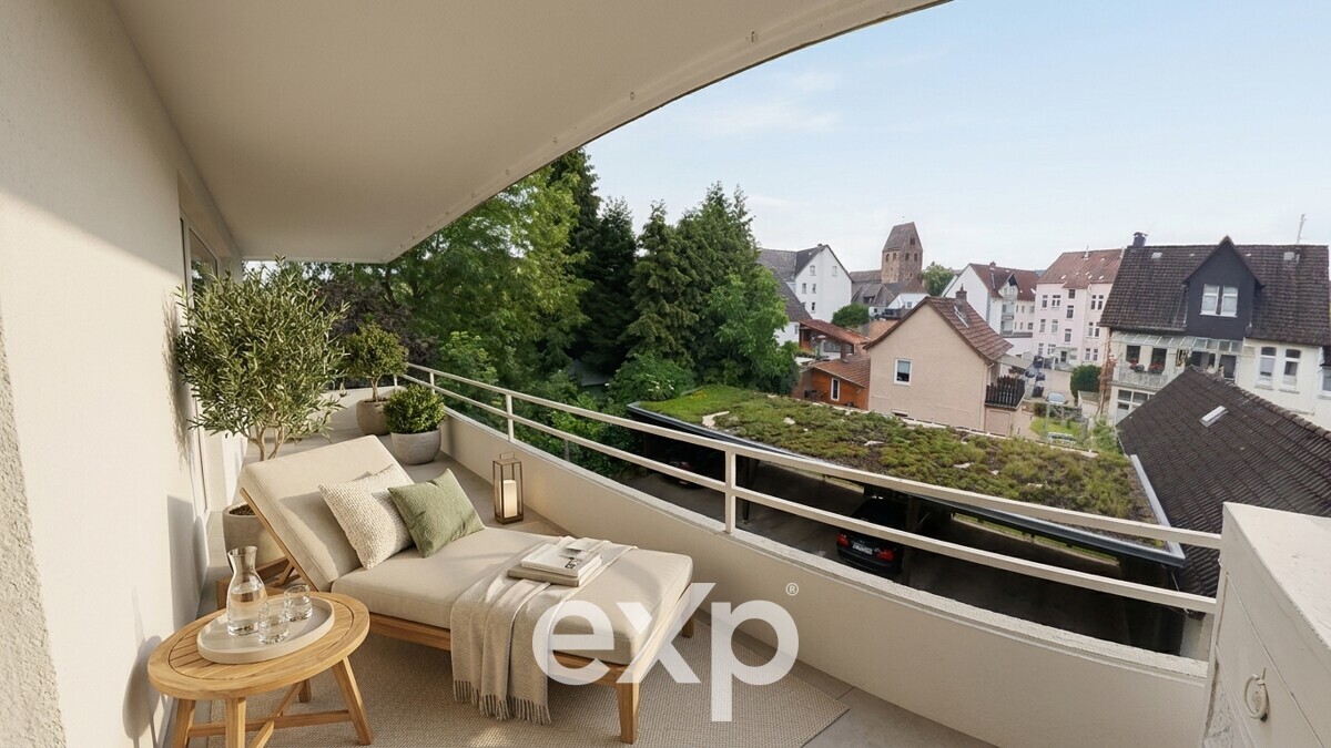 BALKON UND CARPORT