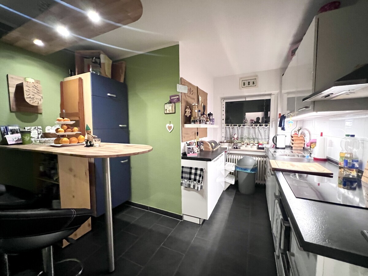 Etage zu verkaufen in Wiesbaden / Medenbach, Oberbergstraße 41, 65207 Wiesbaden / Medenbach, 73 m²