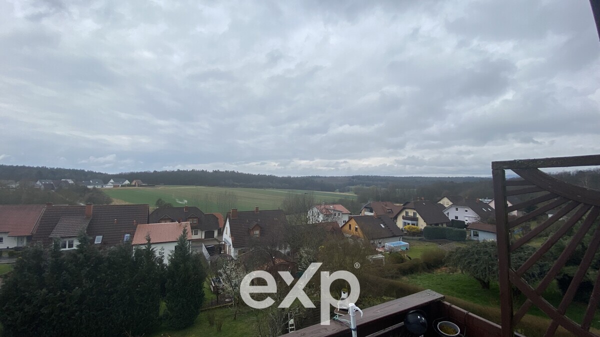 two-family house for sale in Münnerstadt, Hohner Weg 15, 97702 Münnerstadt, 247 m²