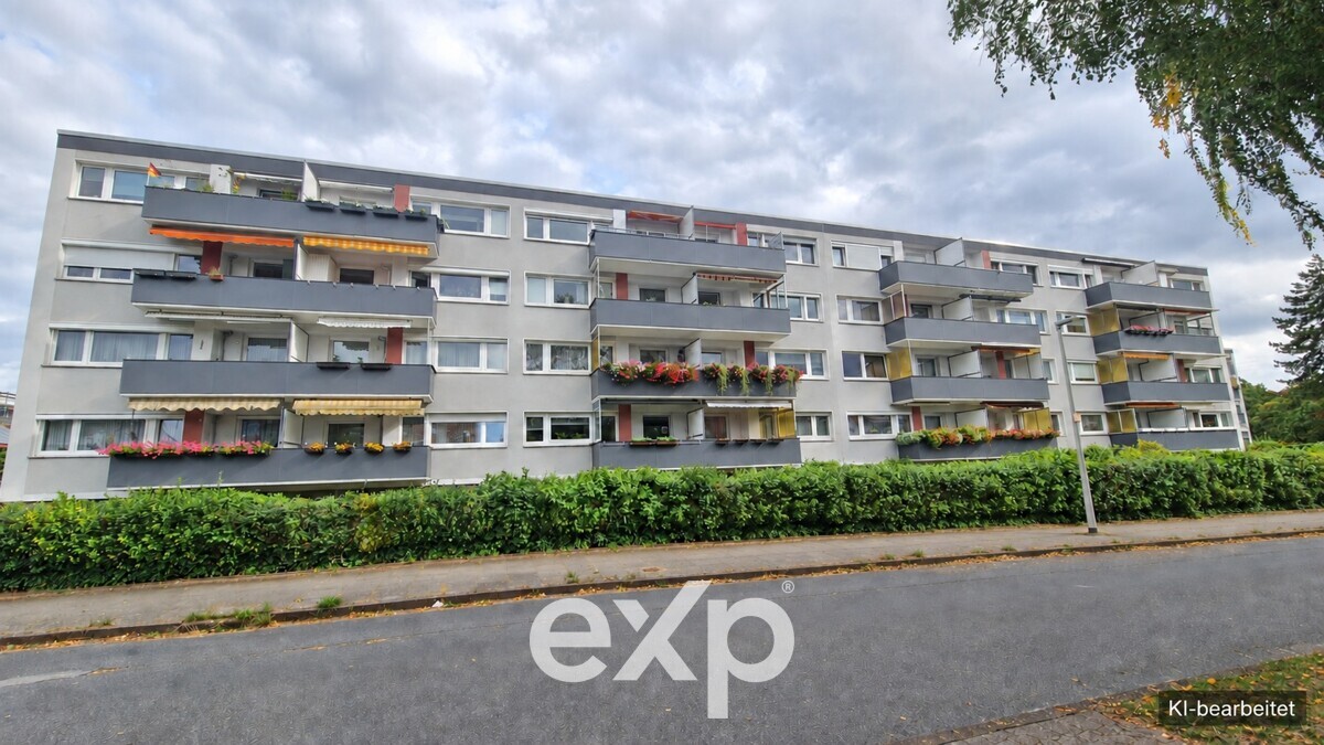 Modernisiert & bezugsfrei! Helle 3-Zimmer-Wohnung mit Balkon in grüner Wohnlage