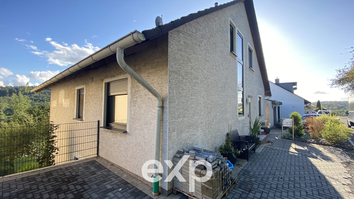 multi-family house for sale in Oberaula, Lohnstrasse 36, 36280 Oberaula, 182 m²