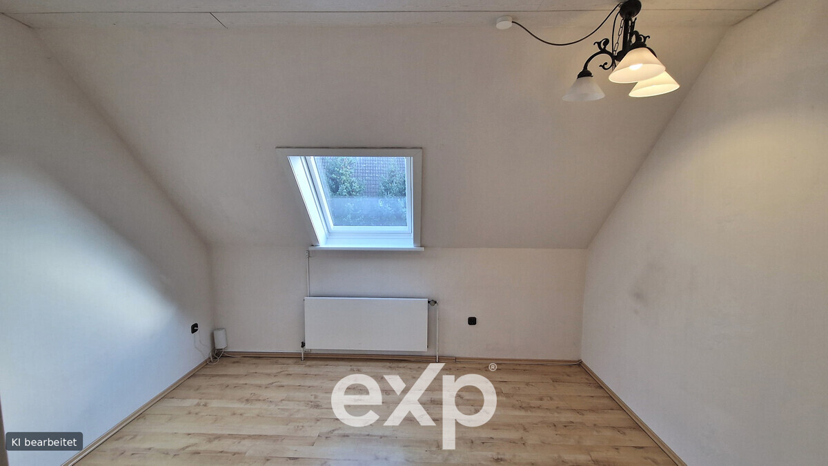 top floor for sale in Peine-Vöhrum, Kirchvordener Str. 54/56, 31228 Peine-Vöhrum, 61 m²