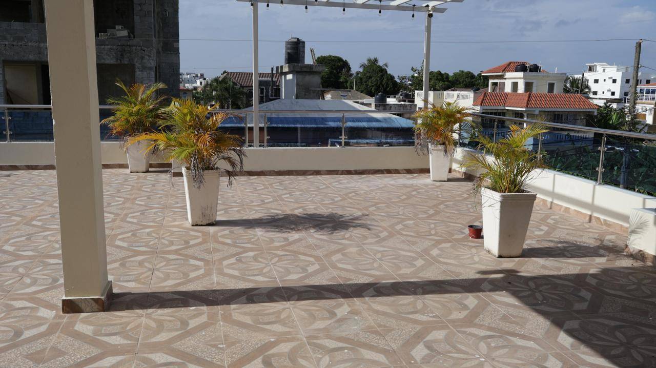 Casa de lujo en Brisa Oriental – 4 habitaciones, 4.5 baños