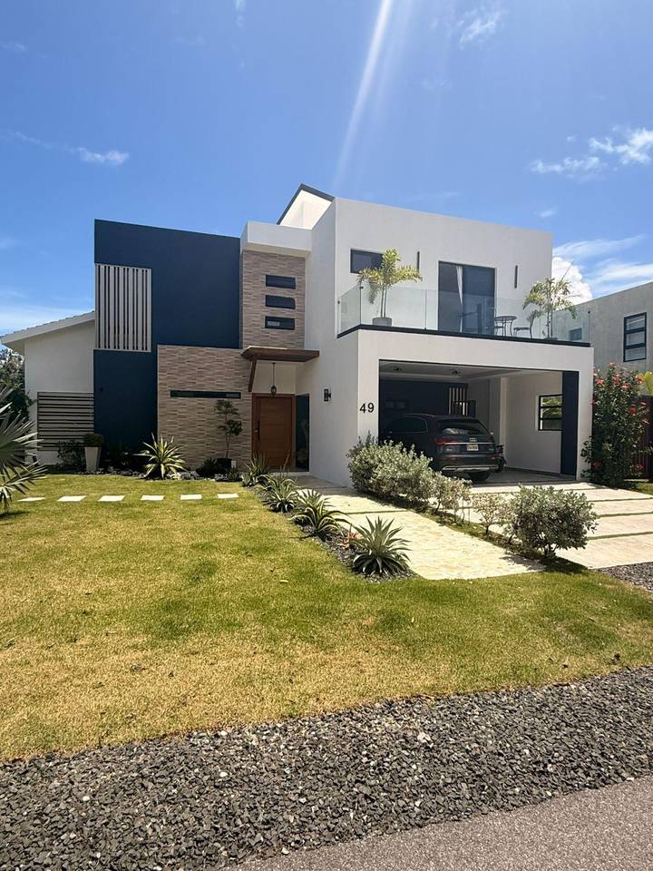 Exclusiva villa en venta en Punta Cana Village