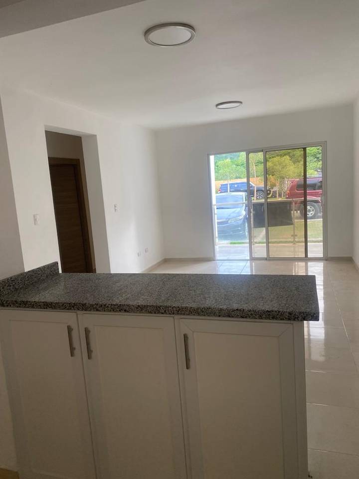 Apartamento de 3 habitaciones en venta en Res. Don Juan, La Vega, República Dominicana.