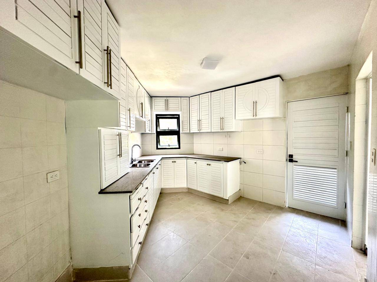 Apartamentos en venta en Santo Domingo D.N., 190 m²