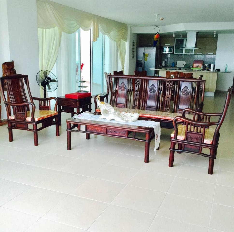 Apartamento de Lujo Frente al Mar en Marbella, Juan Dolió 🏖️